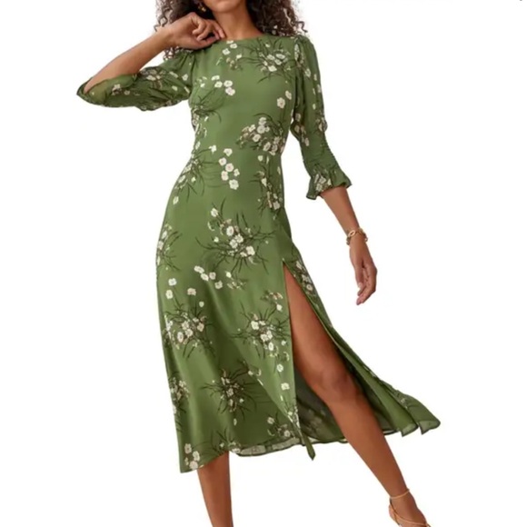 Reformation Dresses & Skirts - Reformation Carolena Olive Floral Midi Dress